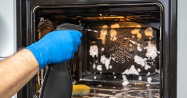 oven cleaning oven cleaning